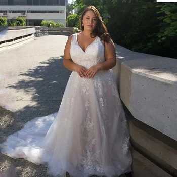 TIXLEAR Plus Veľkosť Svadobné Šaty pre Ženy-Line Appliques Čipky vestido blanco Vestidos De Novia Nevesta 2023 Súd Vlak Tlačidlo