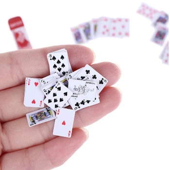 Roztomilý 1:12 Miniatúrne Hry Poker Zábavné Mini domček pre bábiky Hracie Karty pre Miniatúrne Hračky, Bábiky, Príslušenstvo, Domáce Dekorácie Darček