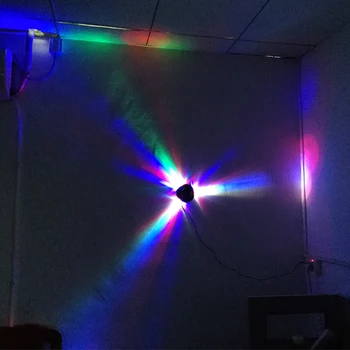 5W USB RGB Zvuk, Svetlo Aktivuje Rotujúce Disco LED Loptu Party Stage Par svetlám Lampa LED Disco Zvuk Strobo Lampa