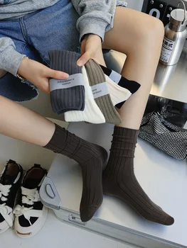3 Pár Žien Posádky Ponožky kórejský Módne Retro Štýl Bežné Street Športy Harajuku Solid Color Trend Béžová Japonsko Skladaný ponožky