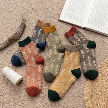 Jeseň a v Zime, Vianočné Darčeky kórejský Sladké Kawaii Trubice Ponožky Japonský Harajuku Retro Vlna Pribrala Teplé Gg Ponožky Ženy